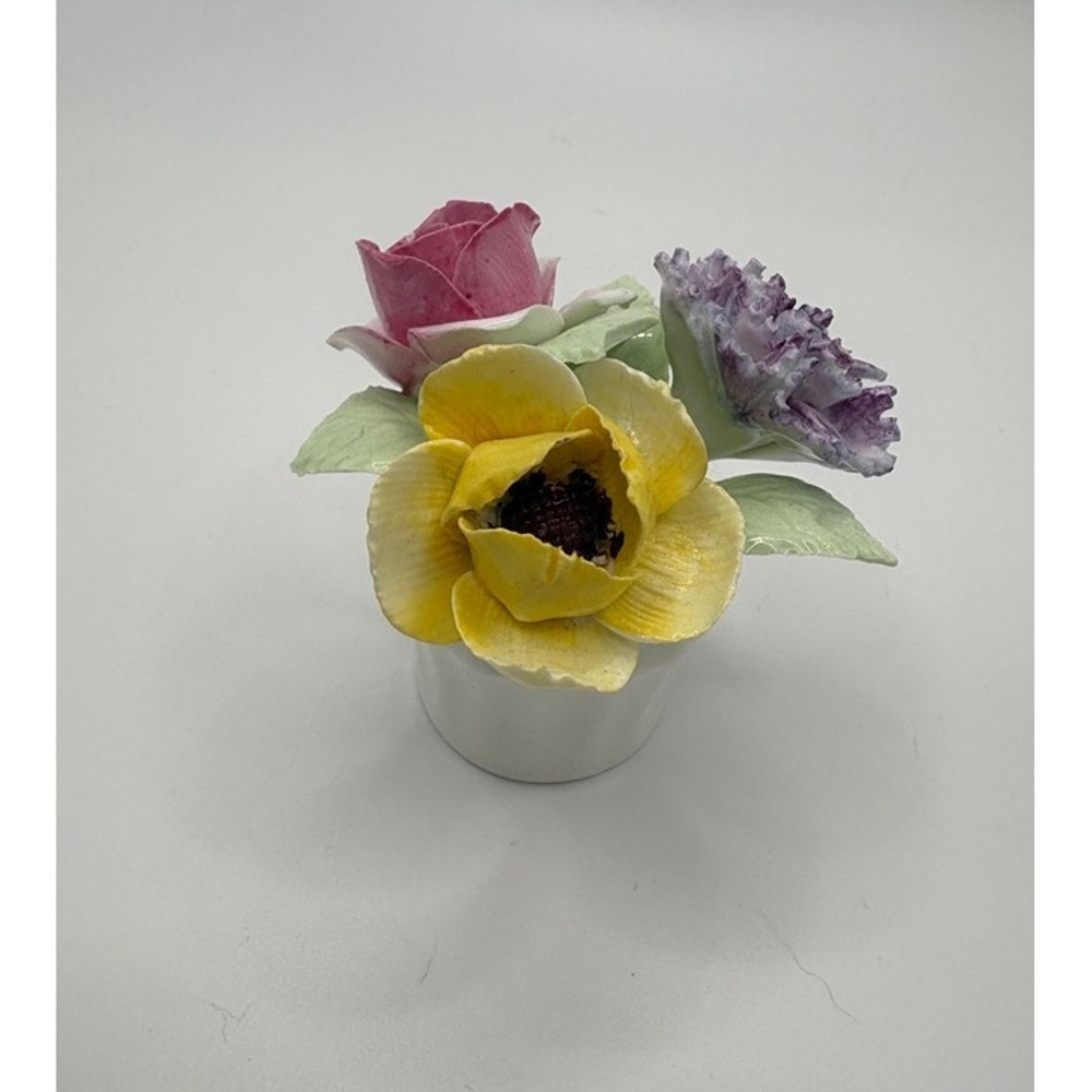Vintage Porcelain Flower Bouquet Eberling and Reuss England Hand Painted - Picture 3 of 7